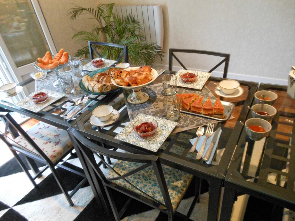 Gasthof Atmosphere Petit Dejeuner Compris 4*